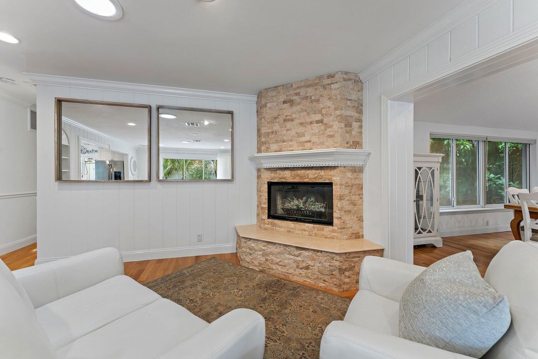 For Rent: $10,000 (4 beds, 3 baths, 2233 Square Feet)