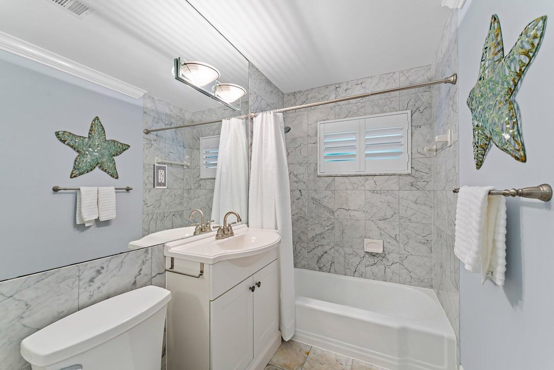 For Rent: $10,000 (4 beds, 3 baths, 2233 Square Feet)