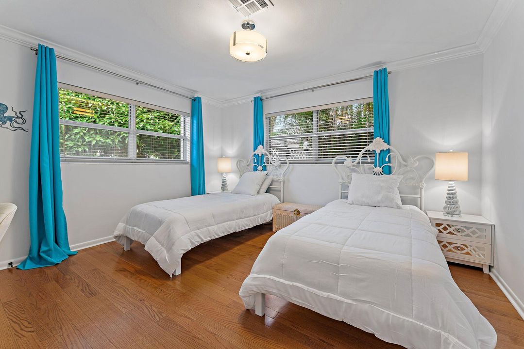 For Rent: $10,000 (4 beds, 3 baths, 2233 Square Feet)