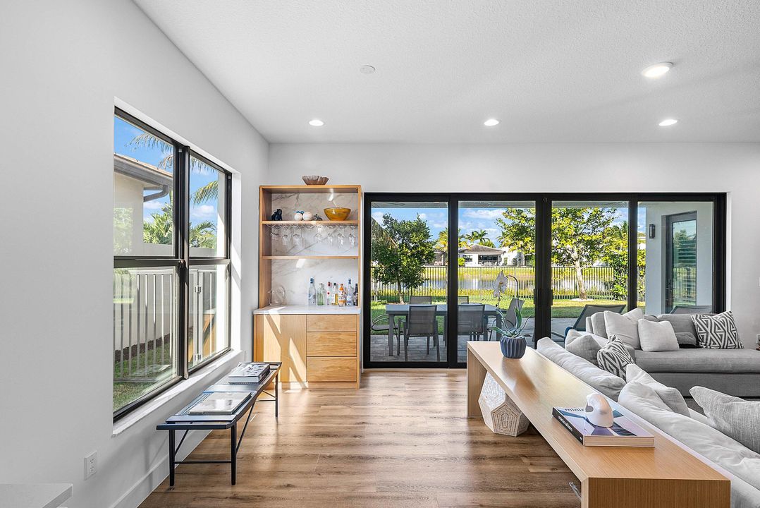 For Sale: $1,379,999 (4 beds, 3 baths, 2318 Square Feet)