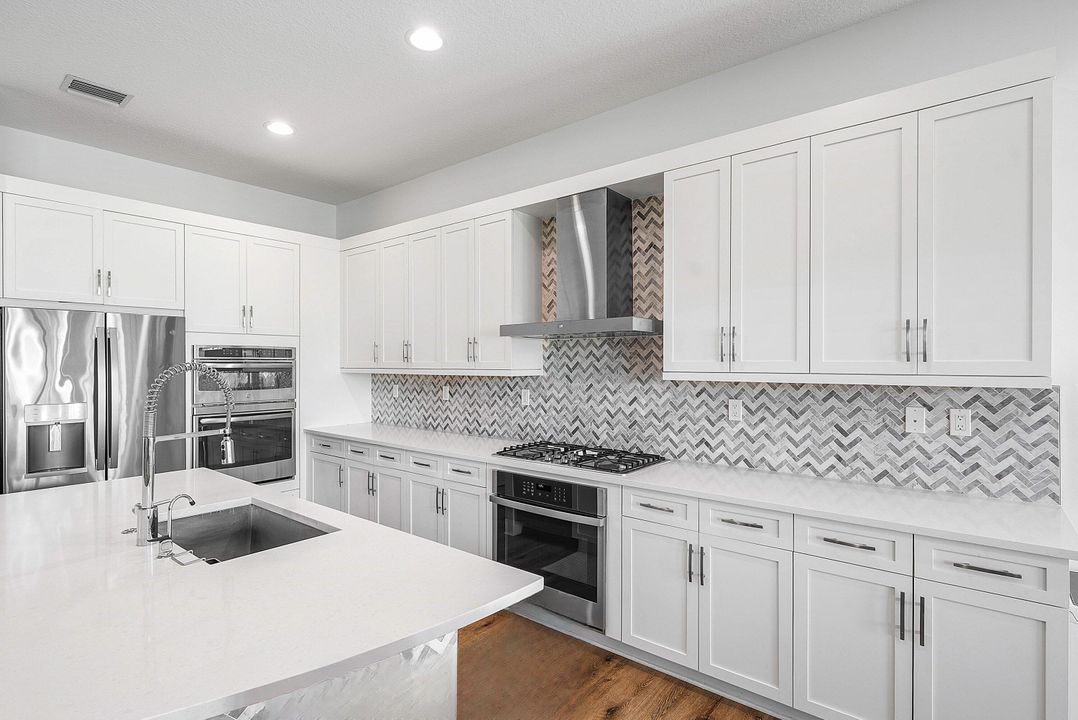 For Sale: $1,379,999 (4 beds, 3 baths, 2318 Square Feet)