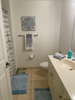 For Rent: $2,150 (1 beds, 1 baths, 702 Square Feet)