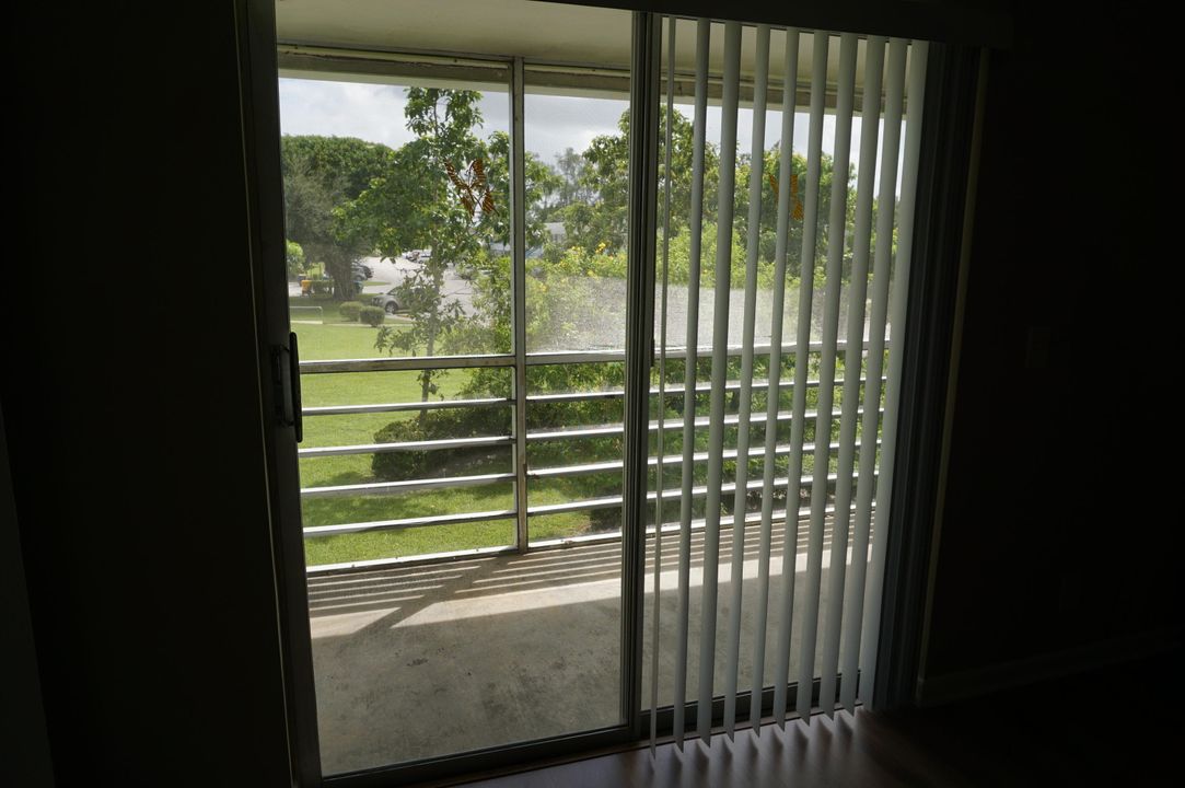 В аренду: $1,175 (1 спален, 1 ванн, 585 Квадратных фут)