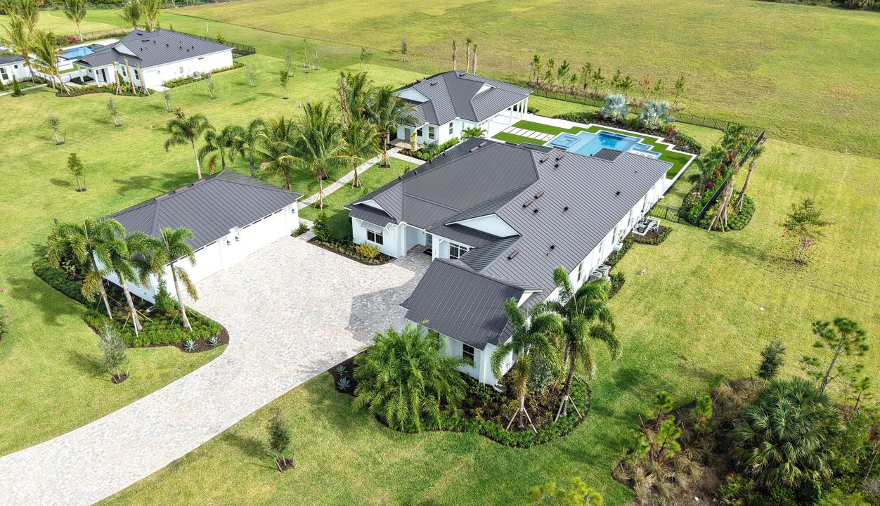 На продажу: $7,299,999 (5 спален, 7 ванн, 5481 Квадратных фут)