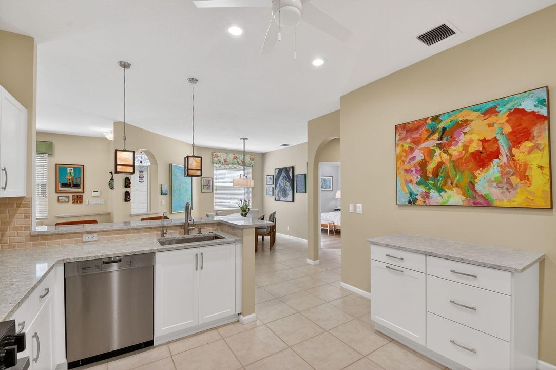 For Sale: $425,000 (3 beds, 2 baths, 1668 Square Feet)