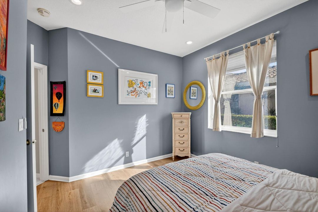 For Sale: $425,000 (3 beds, 2 baths, 1668 Square Feet)