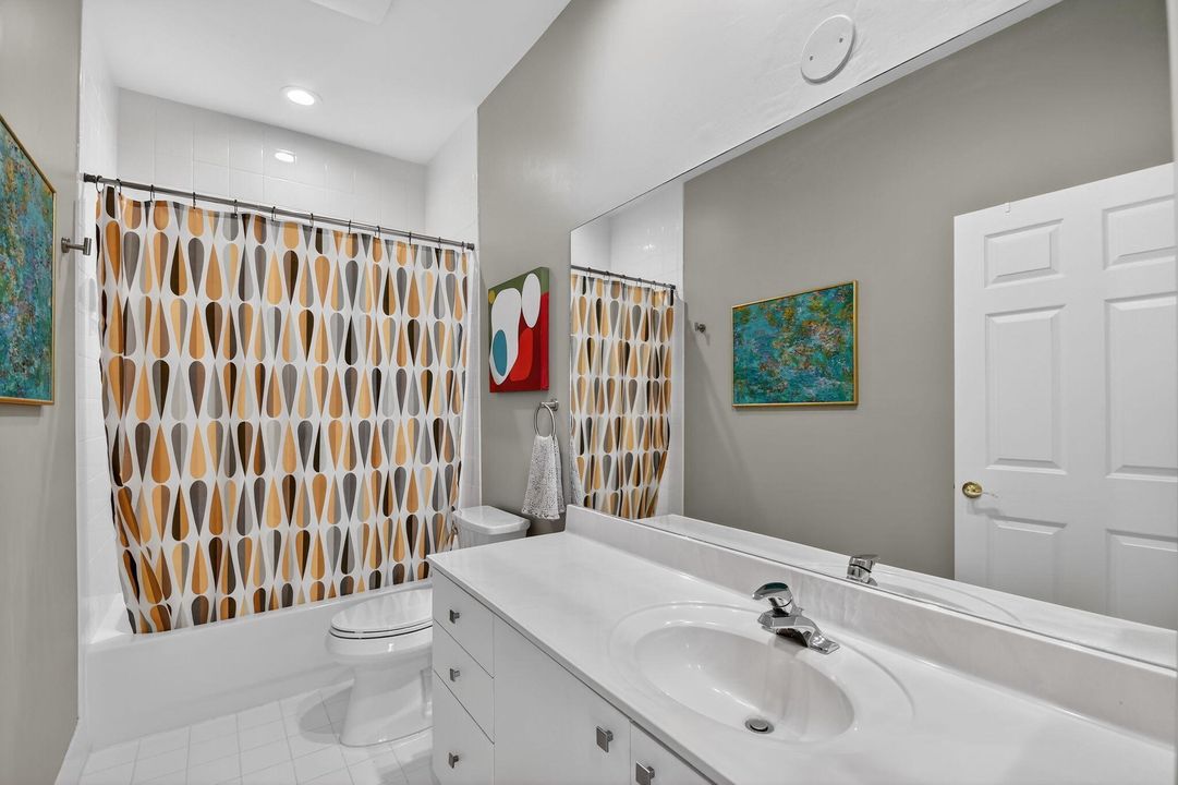 For Sale: $425,000 (3 beds, 2 baths, 1668 Square Feet)