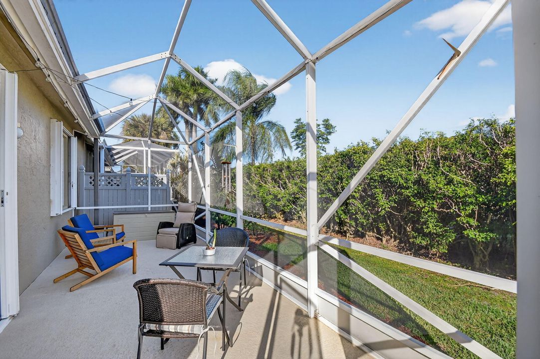 For Sale: $425,000 (3 beds, 2 baths, 1668 Square Feet)