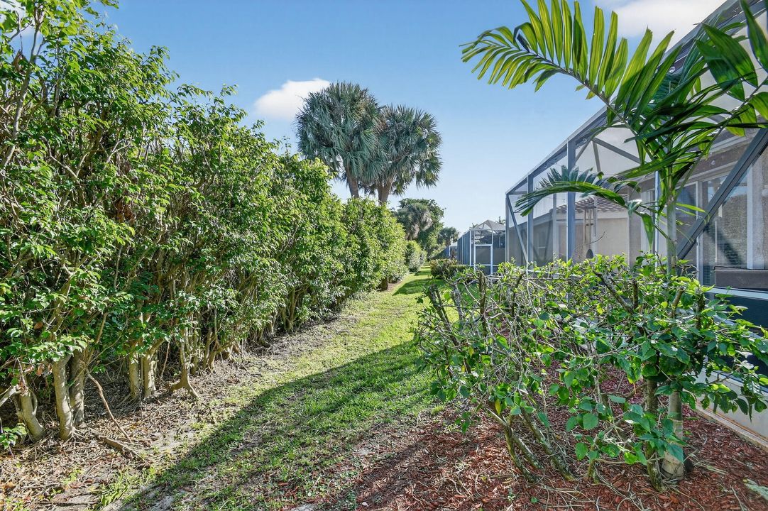 For Sale: $425,000 (3 beds, 2 baths, 1668 Square Feet)