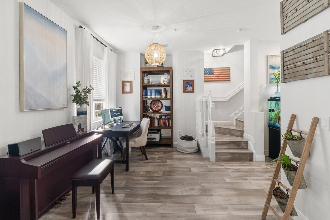 For Rent: $5,000 (3 beds, 3 baths, 2334 Square Feet)