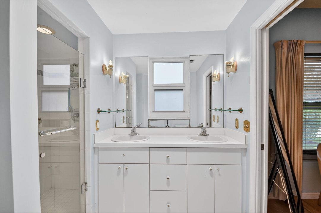 待售: $799,900 (4 贝兹, 2 浴室, 2146 平方英尺)