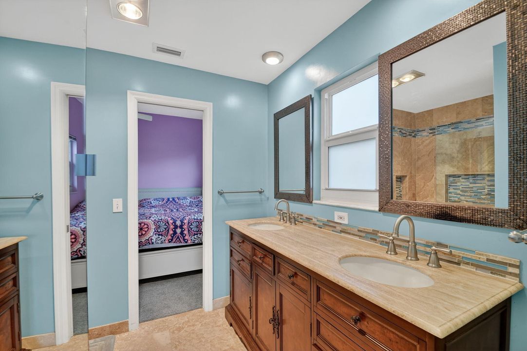 待售: $799,900 (4 贝兹, 2 浴室, 2146 平方英尺)