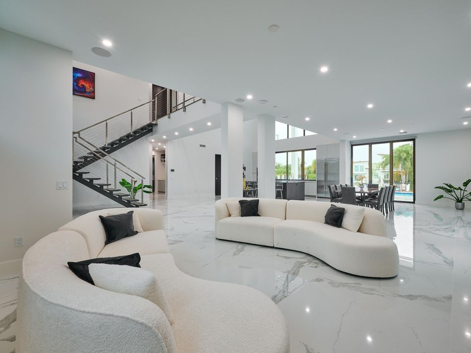 待售: $4,999,888 (5 贝兹, 4 浴室, 4466 平方英尺)