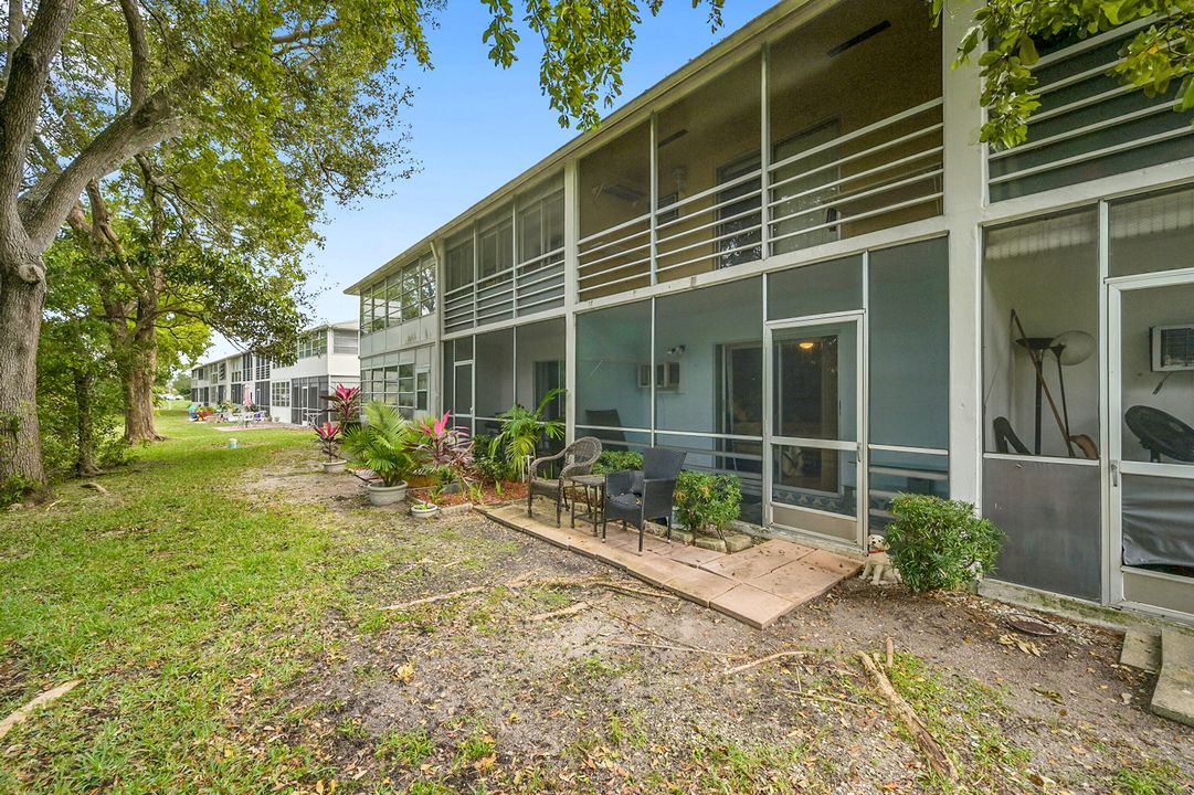 For Rent: $1,700 (1 beds, 1 baths, 593 Square Feet)