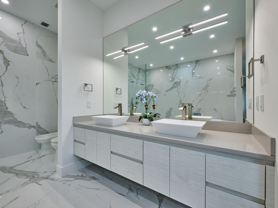 待售: $4,999,888 (5 贝兹, 4 浴室, 4466 平方英尺)