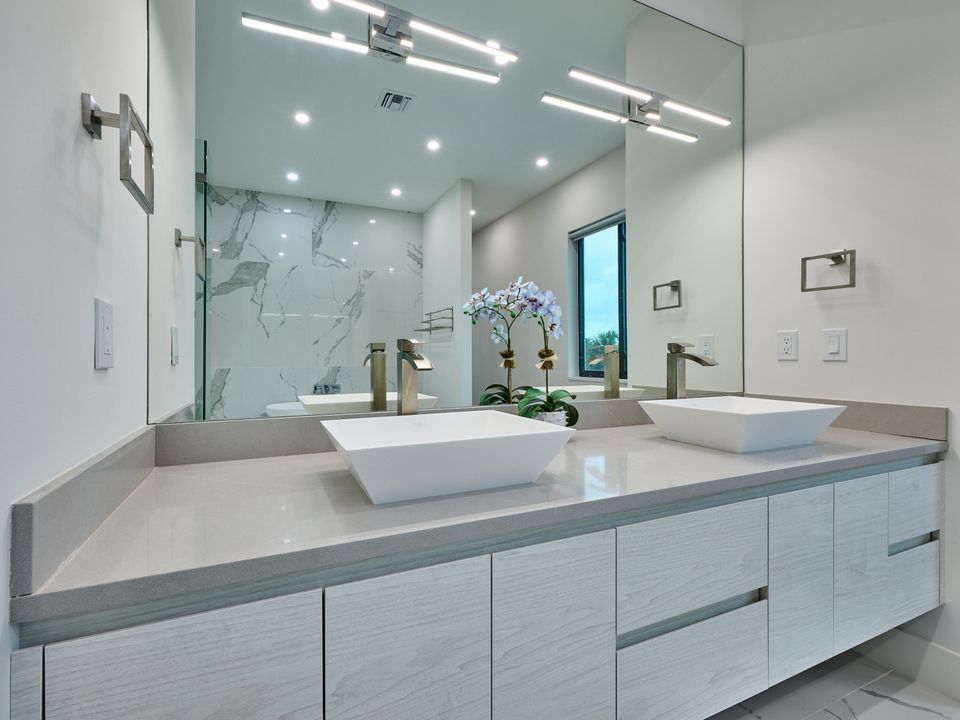 待售: $4,999,888 (5 贝兹, 4 浴室, 4466 平方英尺)