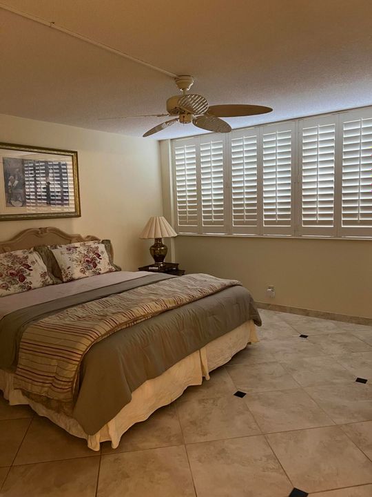 На продажу: $439,888 (2 спален, 2 ванн, 1064 Квадратных фут)