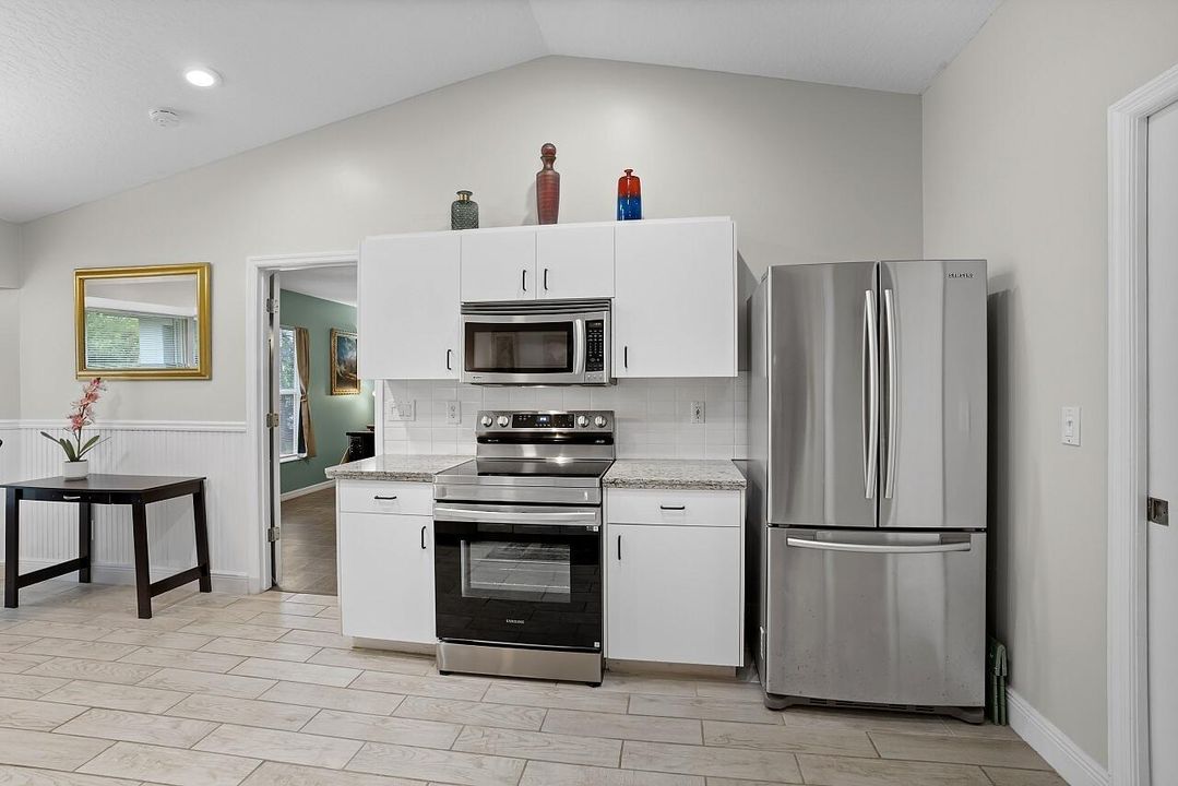 En Venta: $362,900 (3 camas, 2 baños, 1417 Pies cuadrados)