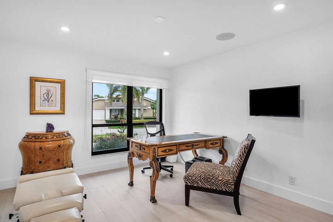 На продажу: $1,995,000 (3 спален, 2 ванн, 2450 Квадратных фут)