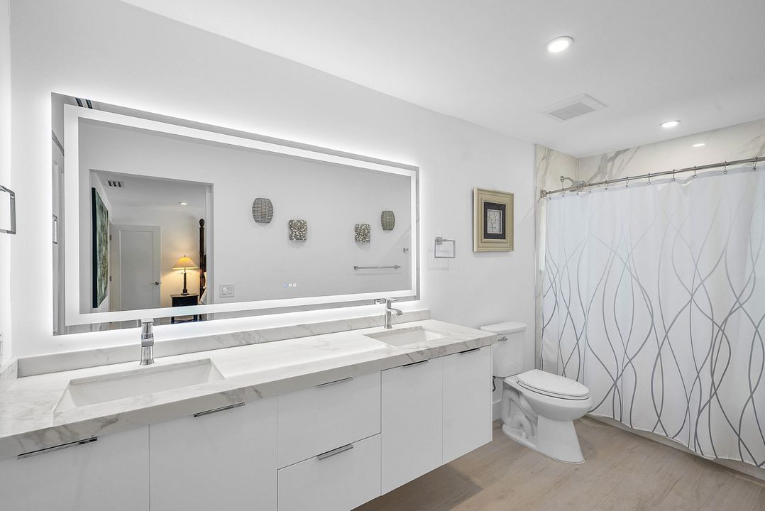 На продажу: $1,995,000 (3 спален, 2 ванн, 2450 Квадратных фут)