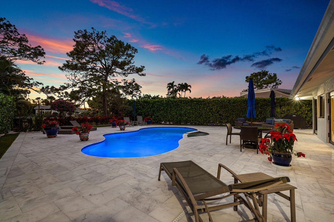 На продажу: $1,995,000 (3 спален, 2 ванн, 2450 Квадратных фут)