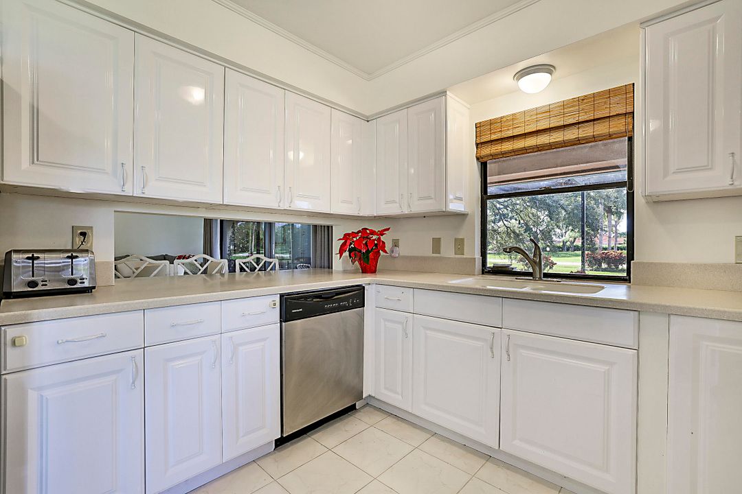 На продажу: $498,500 (3 спален, 2 ванн, 1553 Квадратных фут)