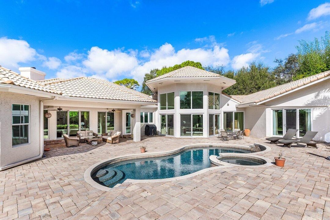 待售: $3,325,000 (6 贝兹, 4 浴室, 4763 平方英尺)