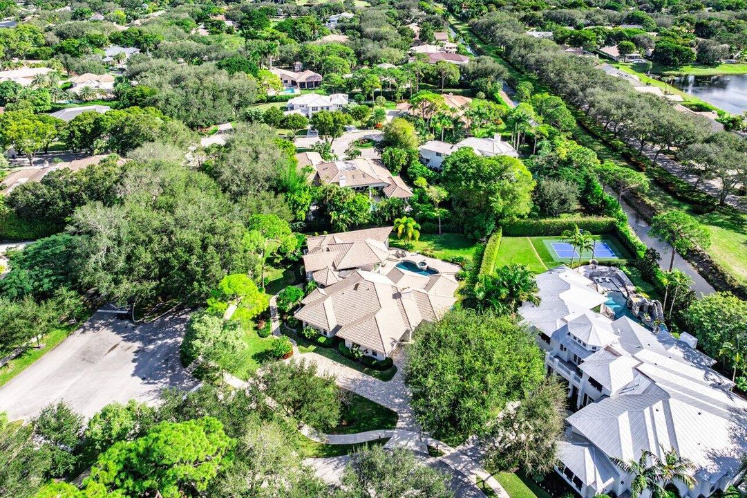 待售: $3,325,000 (6 贝兹, 4 浴室, 4763 平方英尺)