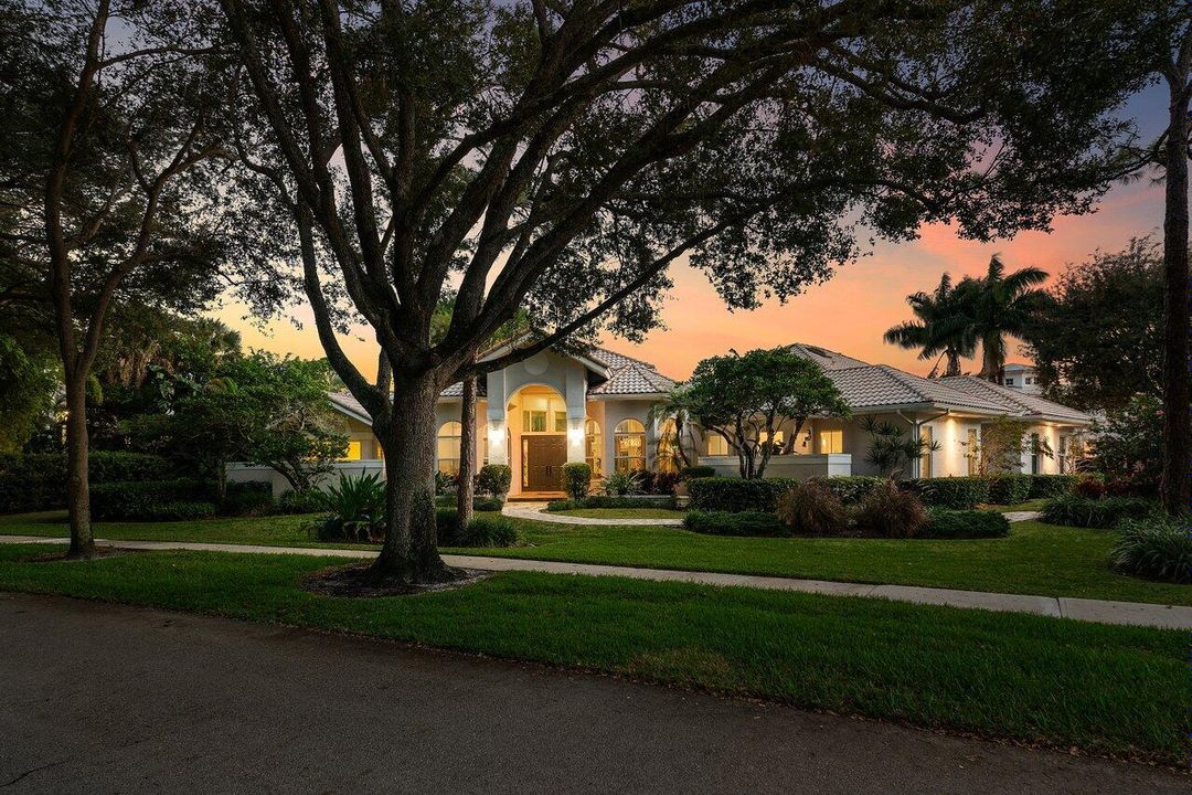 待售: $3,325,000 (6 贝兹, 4 浴室, 4763 平方英尺)