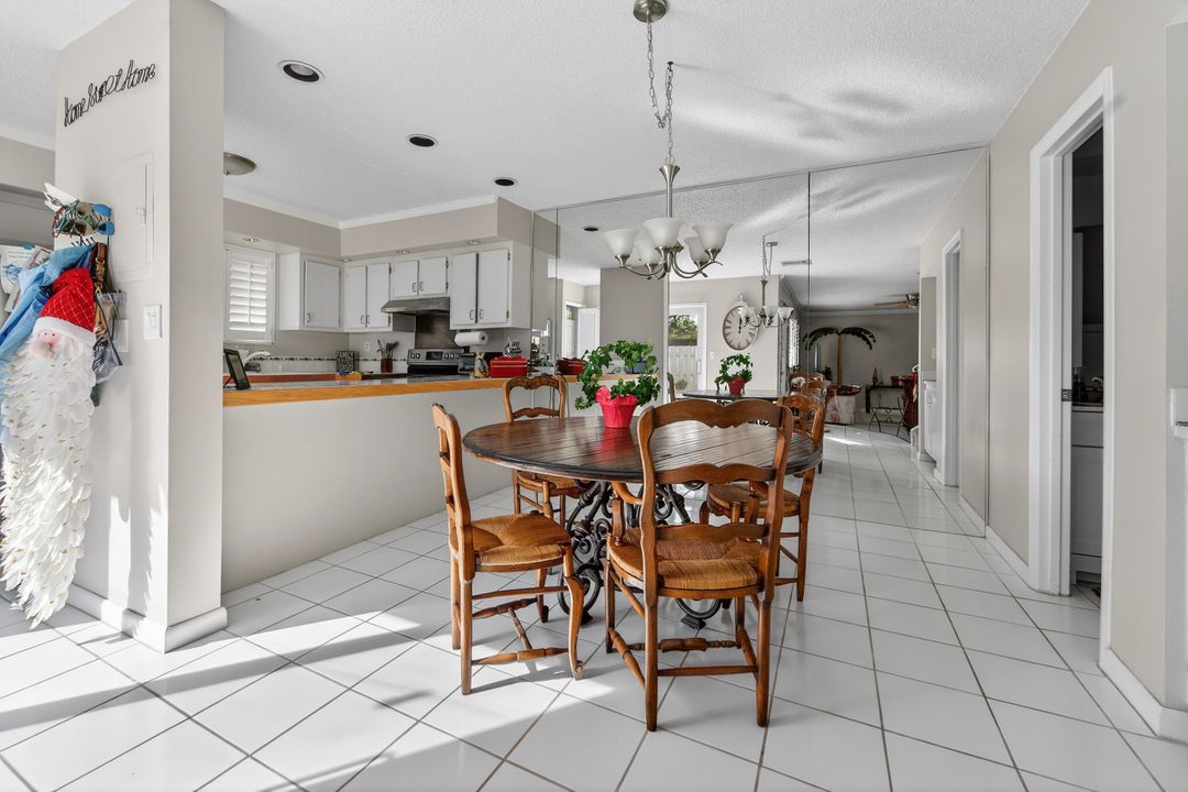 For Rent: $4,875 (2 beds, 2 baths, 1470 Square Feet)