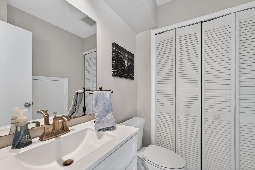 For Rent: $4,875 (2 beds, 2 baths, 1470 Square Feet)