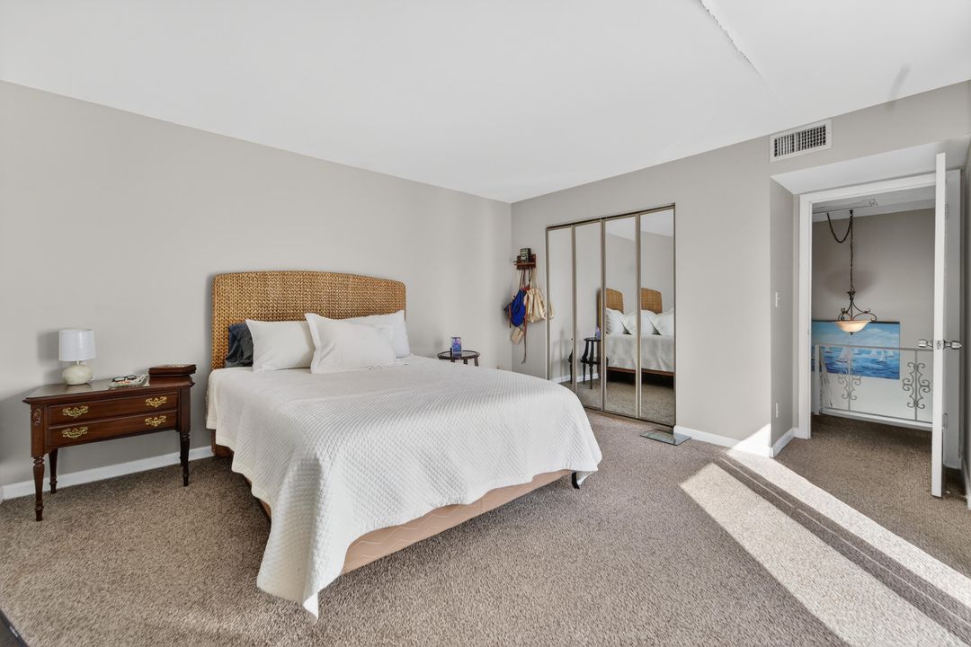 For Rent: $4,875 (2 beds, 2 baths, 1470 Square Feet)