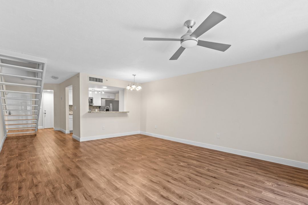 В аренду: $2,600 (2 спален, 2 ванн, 1188 Квадратных фут)