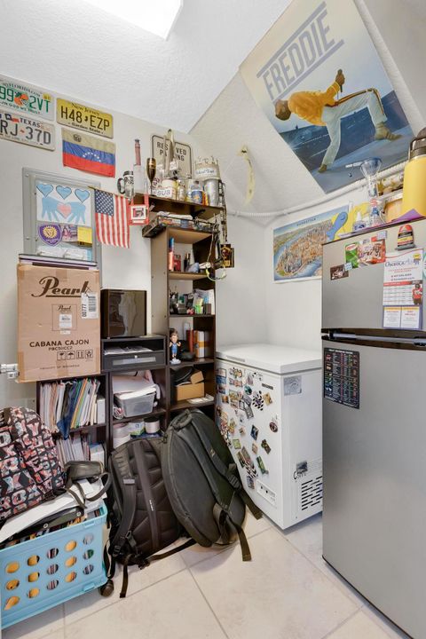 В аренду: $2,300 (3 спален, 2 ванн, 1464 Квадратных фут)