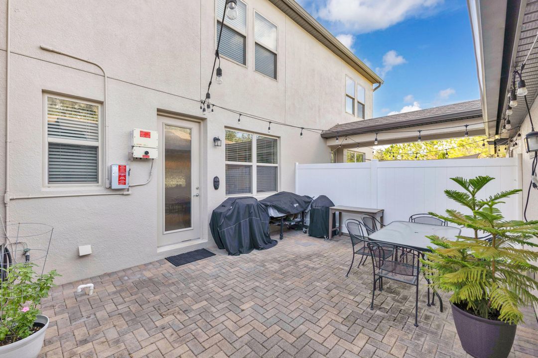 В аренду: $2,300 (3 спален, 2 ванн, 1464 Квадратных фут)