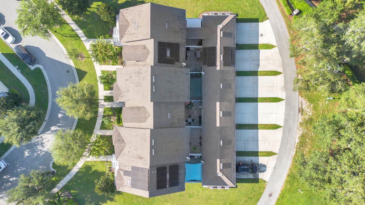 В аренду: $2,300 (3 спален, 2 ванн, 1464 Квадратных фут)