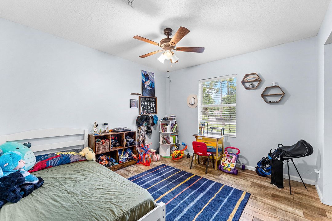 En Venta: $524,999 (3 camas, 1 baños, 1374 Pies cuadrados)