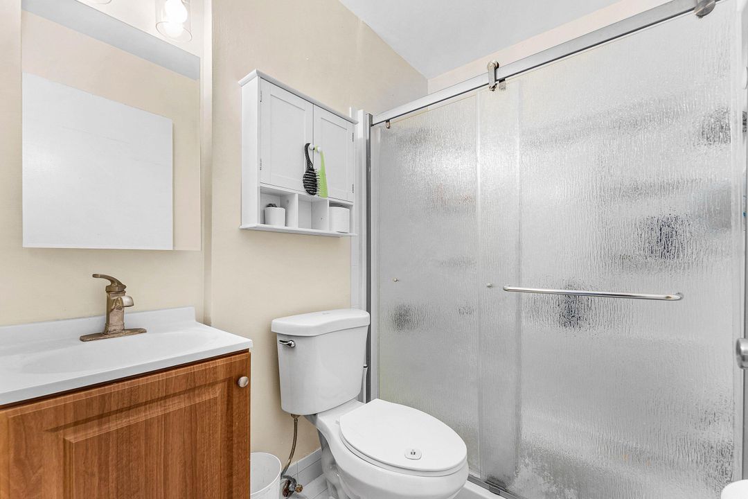 En Venta: $524,999 (3 camas, 1 baños, 1374 Pies cuadrados)