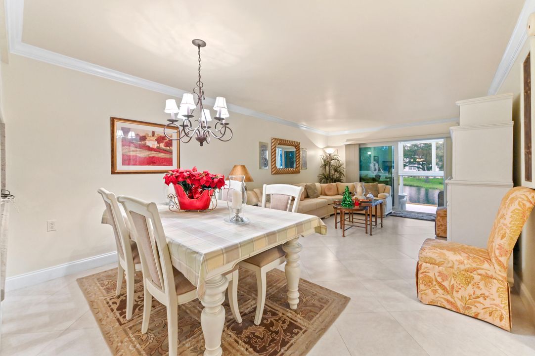 En Venta: $174,900 (2 camas, 2 baños, 1119 Pies cuadrados)