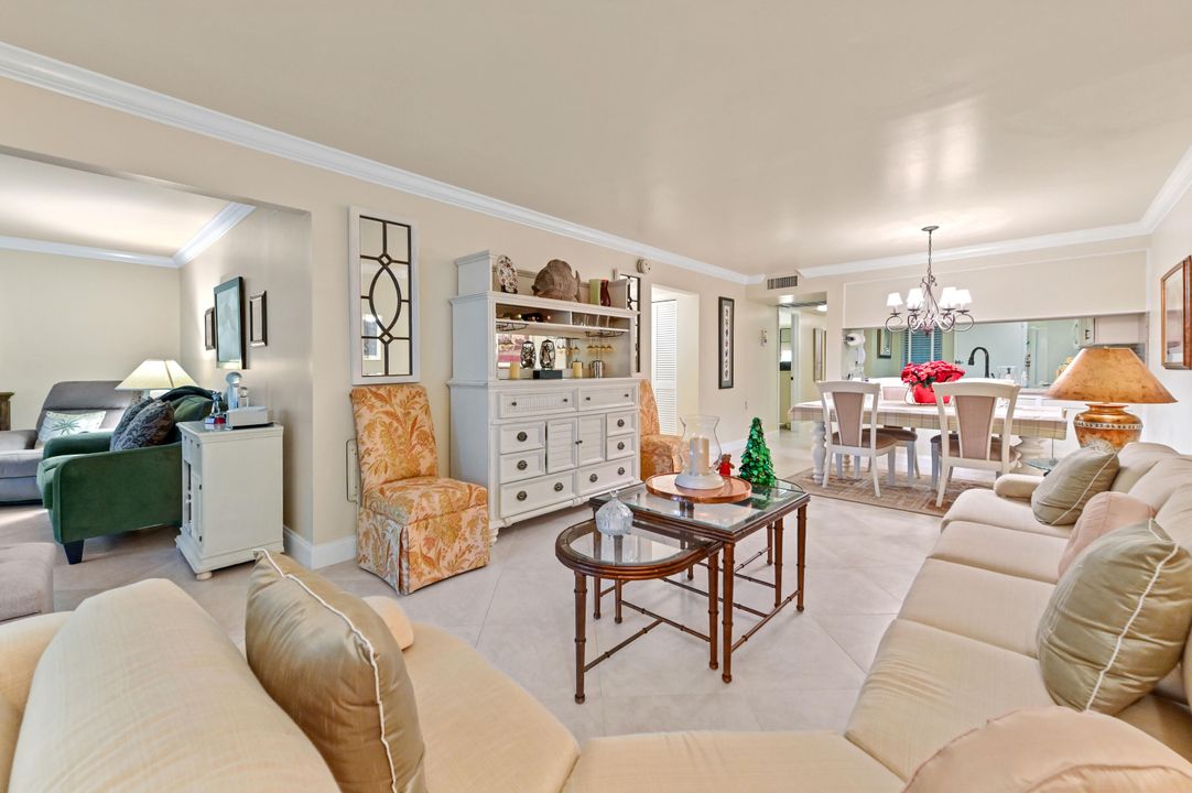 En Venta: $174,900 (2 camas, 2 baños, 1119 Pies cuadrados)