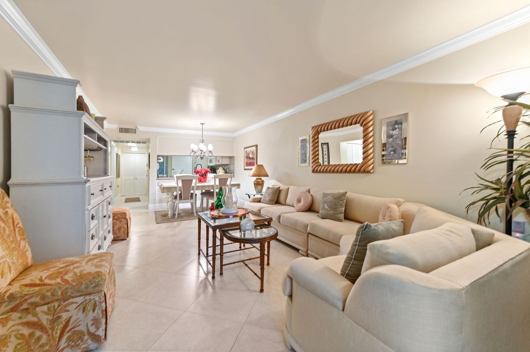 En Venta: $174,900 (2 camas, 2 baños, 1119 Pies cuadrados)