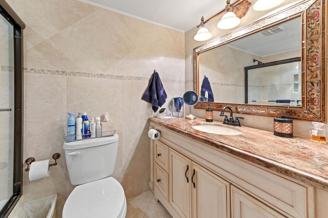 En Venta: $174,900 (2 camas, 2 baños, 1119 Pies cuadrados)