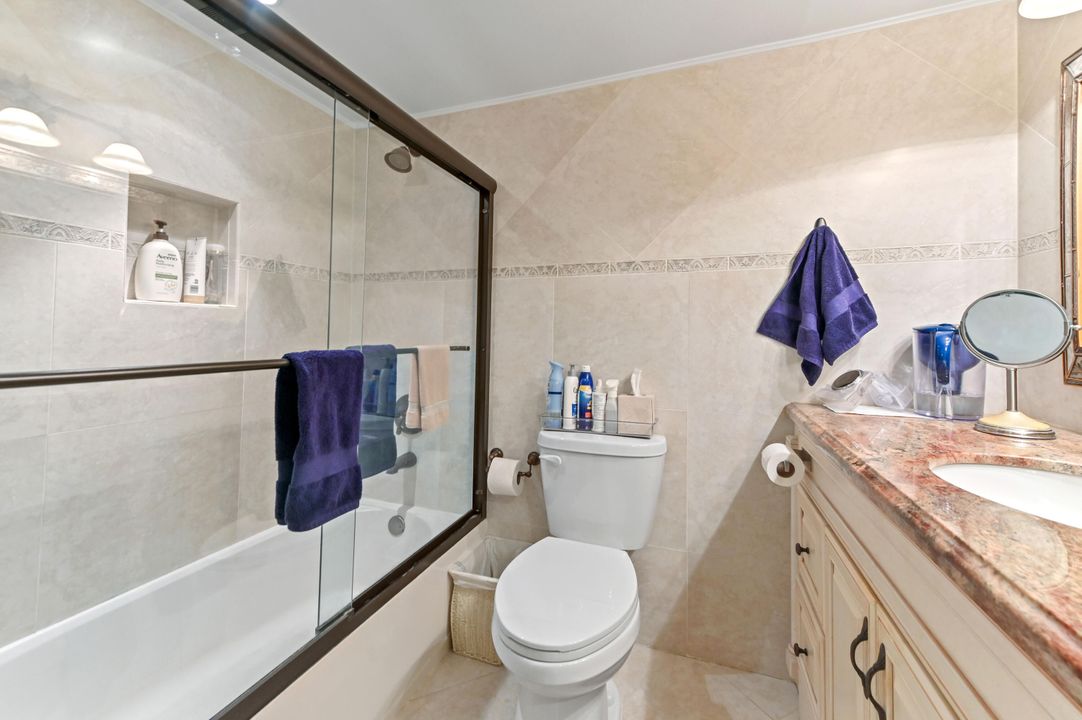 En Venta: $174,900 (2 camas, 2 baños, 1119 Pies cuadrados)