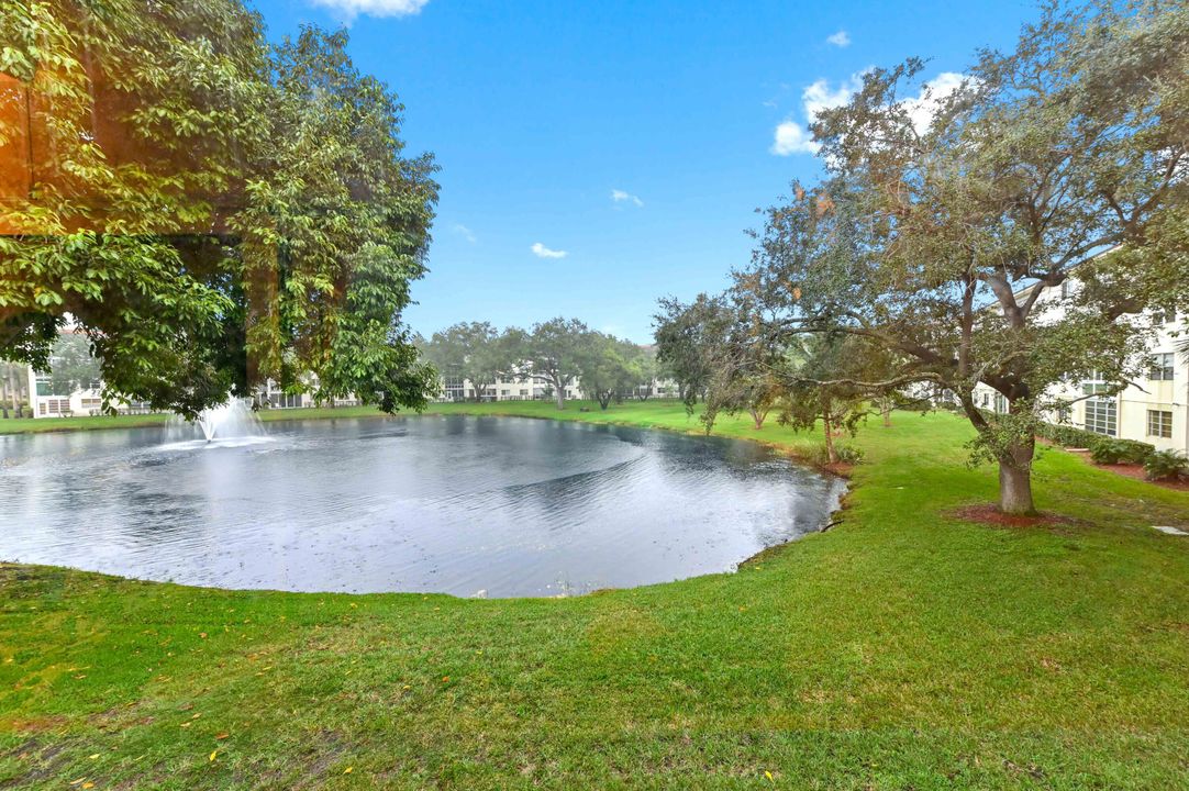 En Venta: $174,900 (2 camas, 2 baños, 1119 Pies cuadrados)