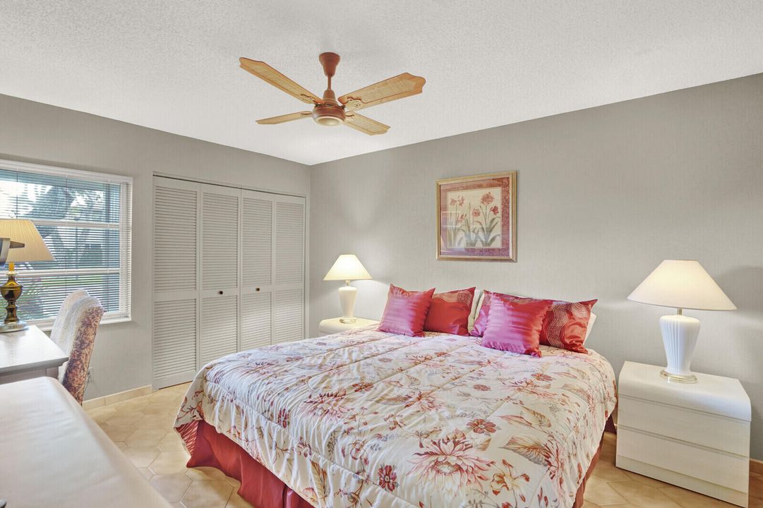 待售: $240,000 (3 贝兹, 2 浴室, 1441 平方英尺)