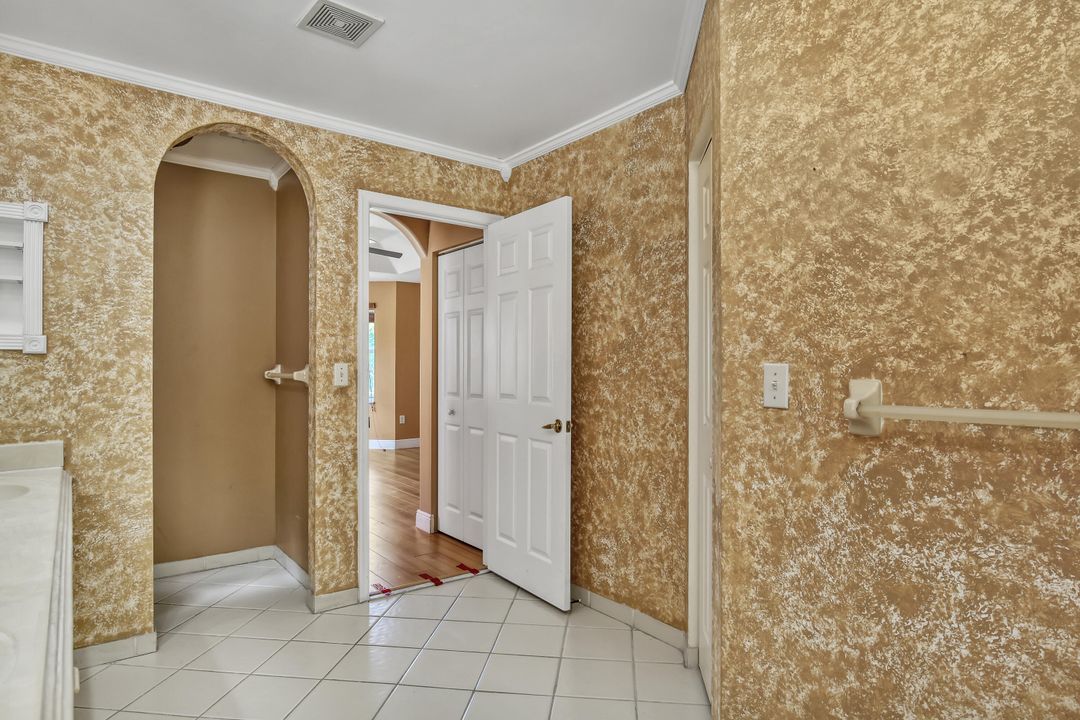 На продажу: $628,600 (5 спален, 2 ванн, 2888 Квадратных фут)