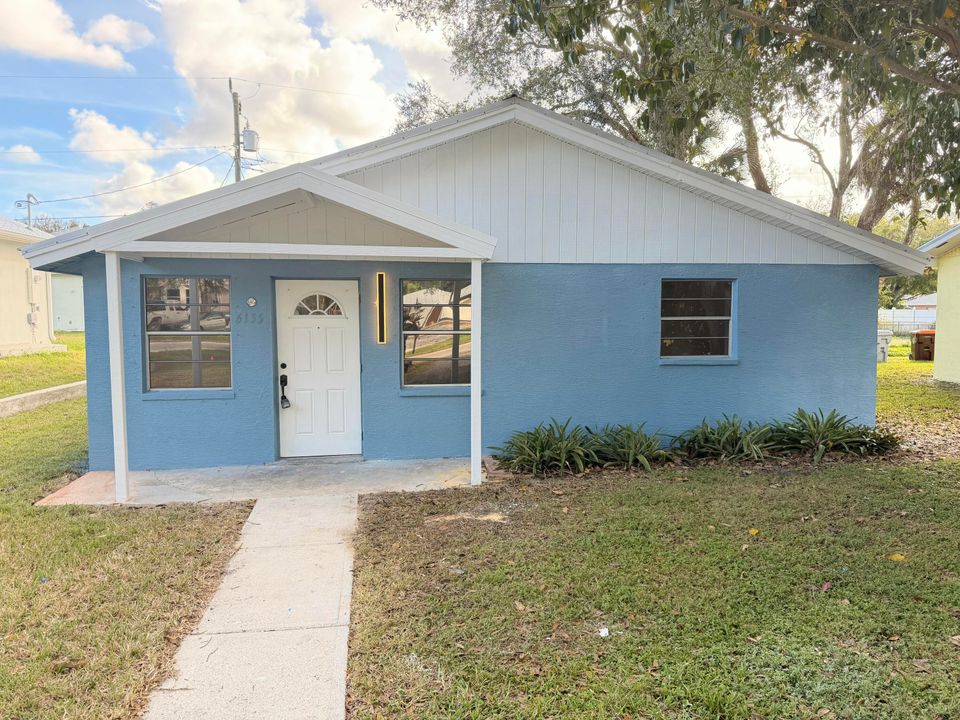For Sale: $217,640 (2 beds, 2 baths, 1020 Square Feet)