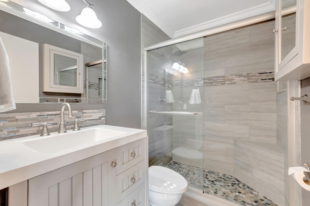 For Sale: $425,000 (2 beds, 2 baths, 1380 Square Feet)