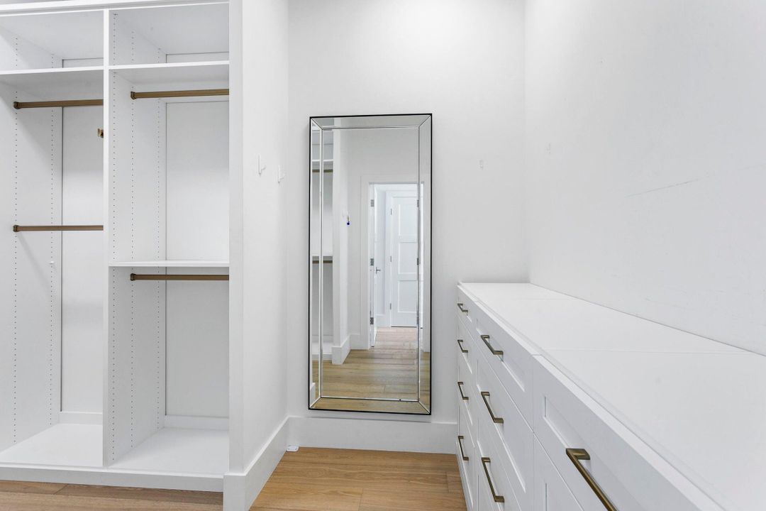 En Venta: $7,695,000 (3 camas, 3 baños, 2883 Pies cuadrados)