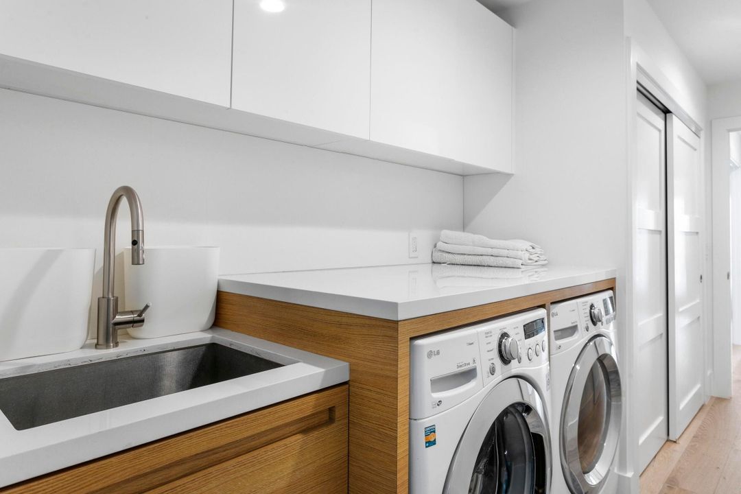 En Venta: $7,695,000 (3 camas, 3 baños, 2883 Pies cuadrados)